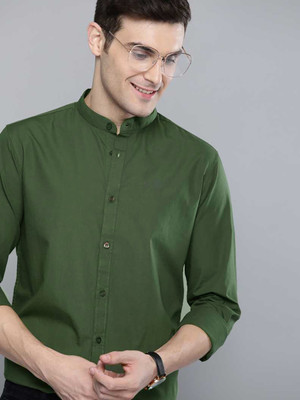 PROTOCOL Men Solid Casual Green Shirt