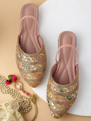 SNEAKERSVILLA New Comfortable & Trendy Flat Sandals For Women's And Girl's Women Gold Flats