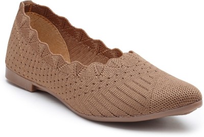 AROOM Beautifully Designed Knitted Stripes Textured Fabric Bellies For Women(Beige)