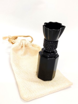 Adab Store Special BLACK MUSK Alcohol Free Attar in Beautiful Roll-on Bottle With Pouch Floral Attar(Musk)