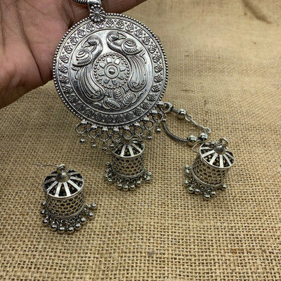 GEODE DELIGHT Alloy Silver Jewellery Set(Pack of 1)