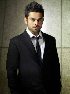 INDIAN CRIKETER VIRAT KOHLI HD WALLPAPER ON FINE ART PAPER Fine Art Print(19 inch X 13 inch, Rolled)