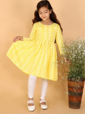 VASTRAMAY Girls Festive & Party, Wedding Kurti and Legging Set(Yellow Pack of 1)