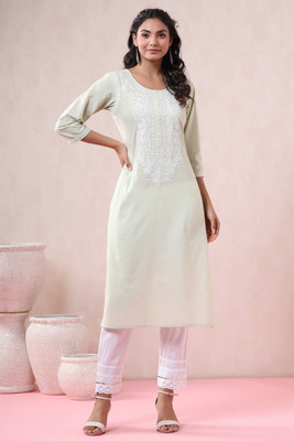 Juniper Women Embroidered Straight Kurta(Green)