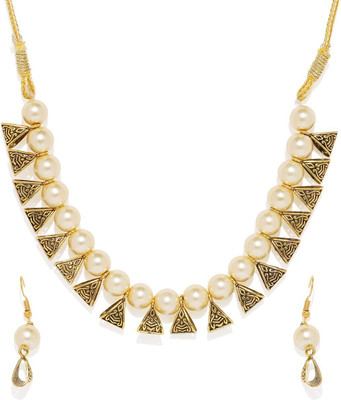 Pujvi Alloy Gold Jewellery Set(Pack of 1)