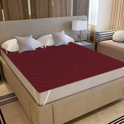 CHICERY Elastic Strap King Size Stretchable, Waterproof Mattress Cover(Maroon)