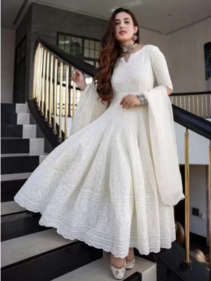 pure white anarkali kurta