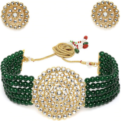 Pujvi Alloy Gold-plated Green Jewellery Set(Pack of 1)