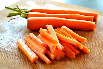 Paudha Carrot plant Seed(16 per packet)