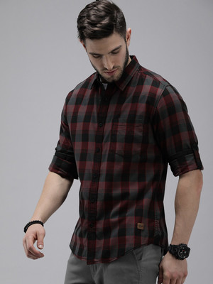Roadster Men Checkered Casual Maroon Shirt
