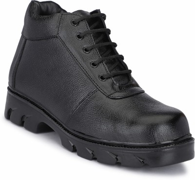 Adynn Leather safety shoes with steel toe Boots For Men(Black)