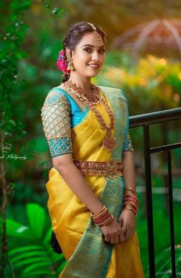 Buy R R B RETAIL Woven, Solid/Plain Kanjivaram Pure Silk Yellow Sarees Online @ Best Price In India Buy R R B RETAIL Woven, Solid/Plain Kanjivaram Pure Silk Yellow Sarees Online @ Best Price In India