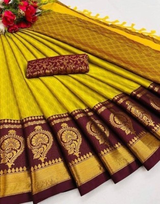 het designer studio Self Design, Paisley, Digital Print, Blocked Printed, Woven, Graphic Print, Checkered Banarasi Jacquard Saree(Yellow, Maroon)