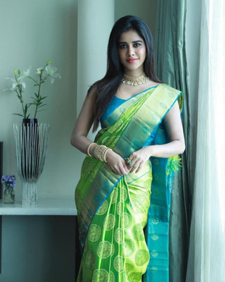 Gold Art Fashion Woven Kanjivaram Jacquard, Pure Silk Saree(Green)