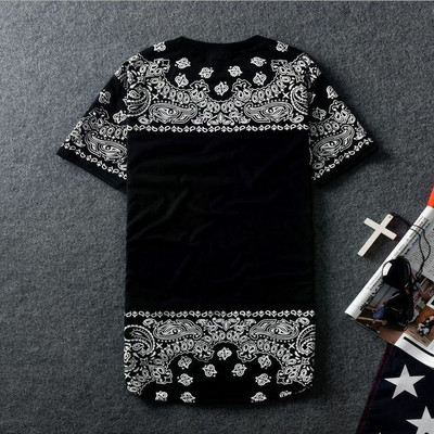 stylesmyth Printed Women Round Neck Black T-Shirt