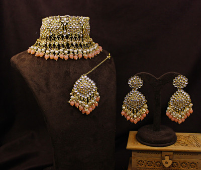 SAIYONI Alloy Gold-plated Orange Jewellery Set(Pack of 1)