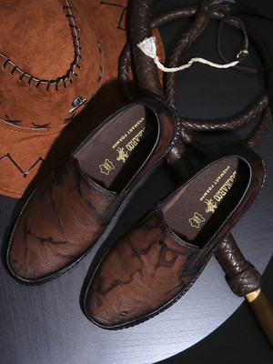 BUCKAROO Nardo Genuine Leather Casuals For Men(Brown, Tan)