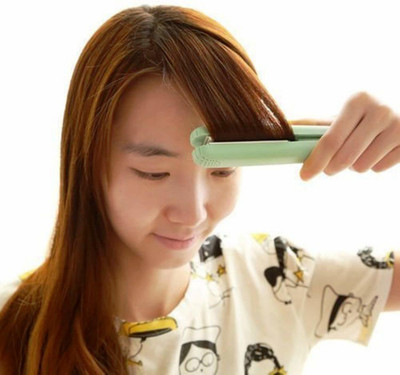 oneexport Mini Professional Hair Pressing Machine With Temperature Control Hair Straightener(Pink)
