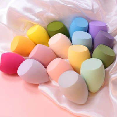 Herrlich Makeup Sponge for Blending Easy to Clean, Super Soft