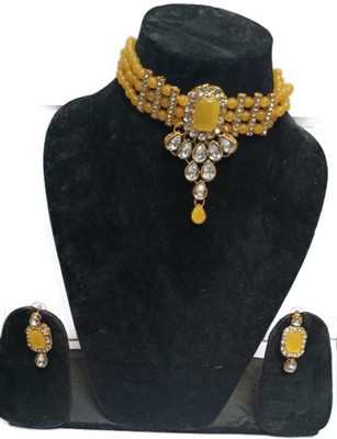 Suman jewels Alloy Gold-plated Gold, Yellow Jewellery Set(Pack of 1)
