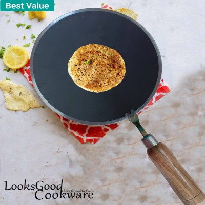 LooksGood Premium Quality Heavy Iron tawa with wooden handle for roti/chapati/paratha (3 mm Thickness) Tawa 24 cm diameter(Iron)