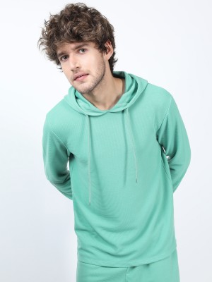 HIGHLANDER Solid Men Hooded Neck Green T-Shirt