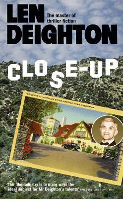 Close-Up(English, Paperback, Deighton Len)
