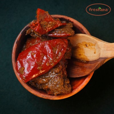 freshana Homemade Stuffed Red Chilli Pickle Organic Lal Mirch ka Achar Natural Red Chilli Pickle(400 g)