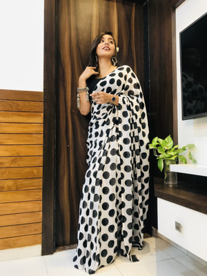 kashvi sarees Polka Print Bollywood Georgette Saree(White, Black)