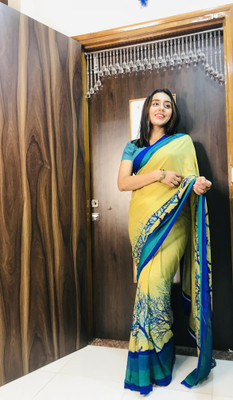 kashvi sarees Floral Print Bollywood Georgette Saree(Green, Beige)