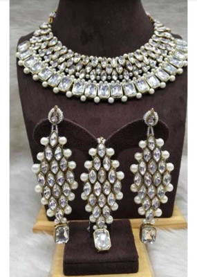 JewelShadi Alloy Gold-plated White Jewellery Set(Pack of 1)