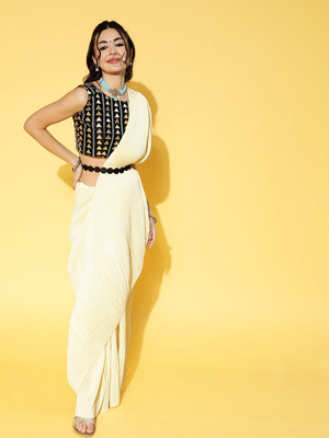 Ratnavati Solid/Plain Bollywood Crepe Saree(Cream)
