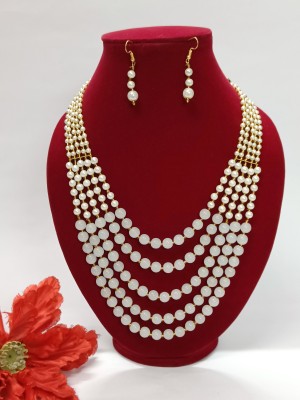 Rajasthani Juwelen Alloy Gold-plated White Jewellery Set(Pack of 1)