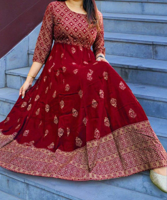 Niona Women Printed Anarkali Kurta(Maroon)
