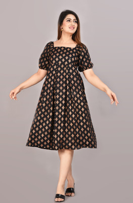 MANOJAVA Women Fit and Flare Black, Gold Midi/Calf Length Dress