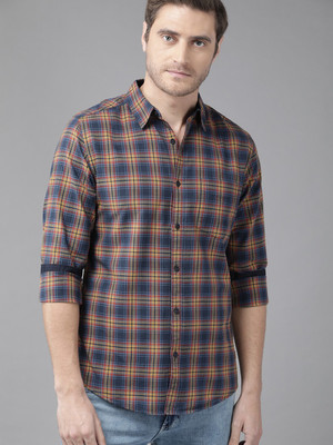 Roadster Men Checkered Casual Dark Blue Shirt