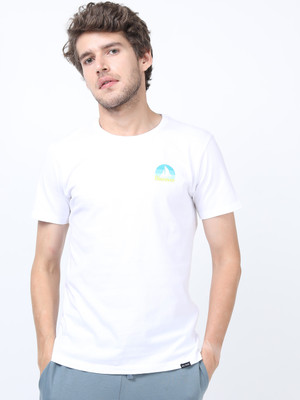 HIGHLANDER Solid Men Round Neck White T-Shirt