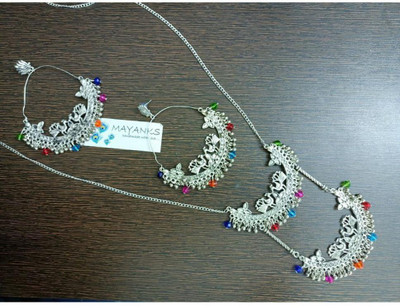 DebasreesMayank Fabric Multicolor Jewellery Set(Pack of 1)