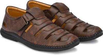 Roadster Men Brown Sandals