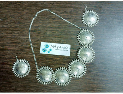 DebasreesMayank Fabric Multicolor Jewellery Set(Pack of 1)