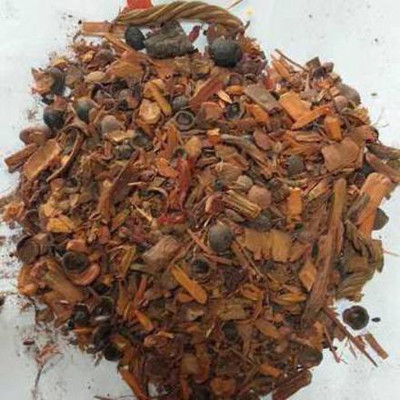 Akshayshree Sales Classic Organic Herbal Pooja Hawan Samagri [ Pack of 2-100 Gram ](100 g)