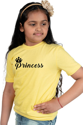 CHOMBOOKA Boys & Girls Typography Cotton Blend Regular T Shirt(Yellow, Pack of 1)