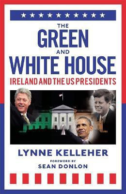 The Green & White House(English, Hardcover, Kelleher Lynne)