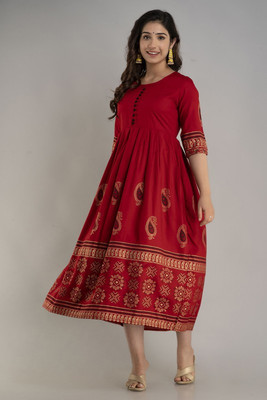 Wear Zilla Women Printed Flared Kurta(Maroon)
