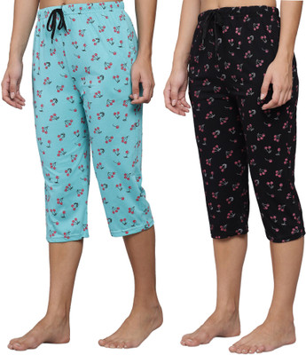Fit N Fame Women Blue, Black Capri