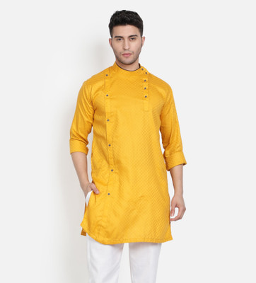 ARMAAN ETHNIC Men Self Design, Checkered Asymmetric Kurta(Yellow)