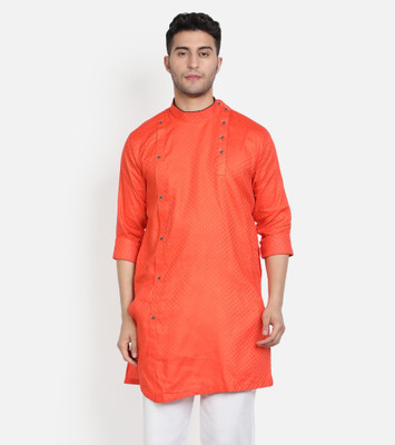 ARMAAN ETHNIC Men Self Design, Checkered Asymmetric Kurta(Orange)