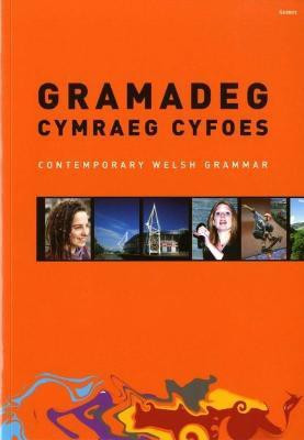 Gramadeg Cymraeg Cyfoes/Contemporary Welsh Grammar(English, Paperback, Gomer@Lolfa)