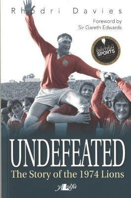 Undefeated - The Story of the 1974 Lions(English, Paperback, Davies Rhodri)