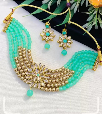 ABHRIK IMITATION Crystal Gold-plated Green, Gold, White Jewellery Set(Pack of 1)
